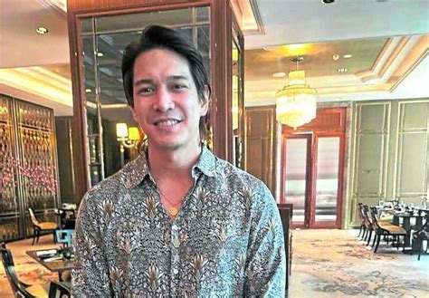 Adrian Alandy (Adrian Louis Alandy) .
